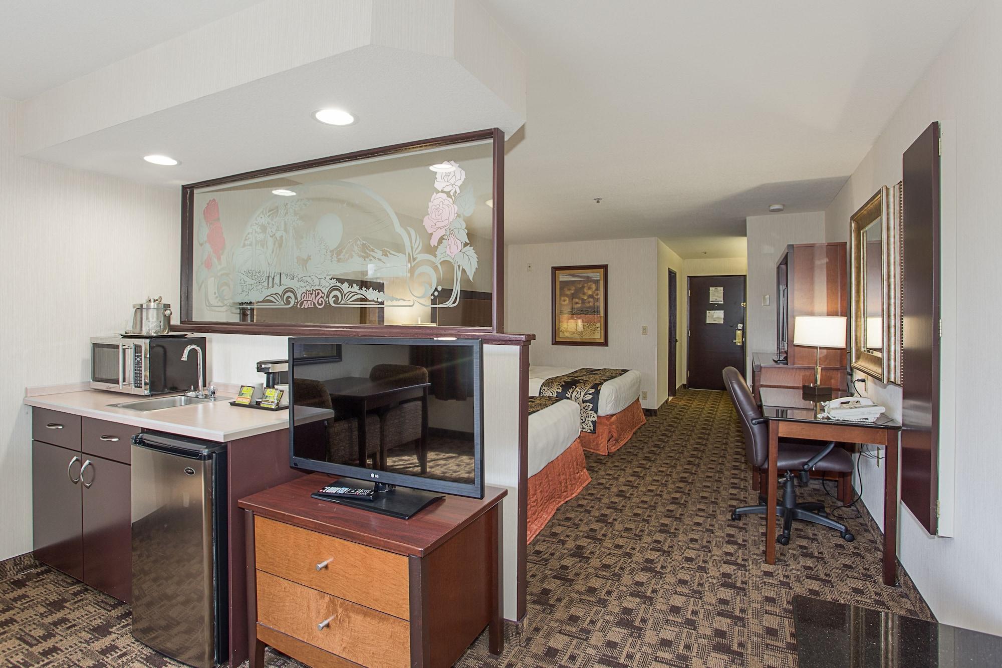 Sojourn Suites Portland Airport Bagian luar foto